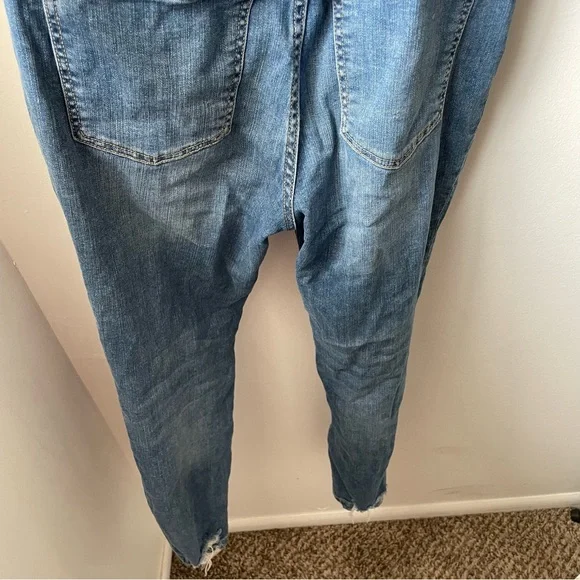 Sneak Peek Denim Overalls - Picture 8 of 9